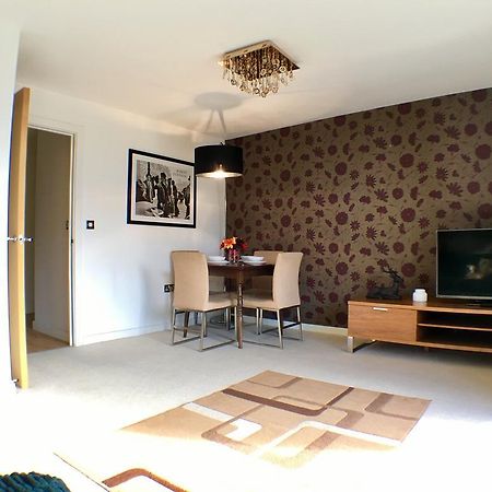 Luxurious Providence Apartment Мейденхед Экстерьер фото